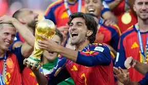 Liverpool Tantang PSG Berebut Bintang Piala Dunia 2026