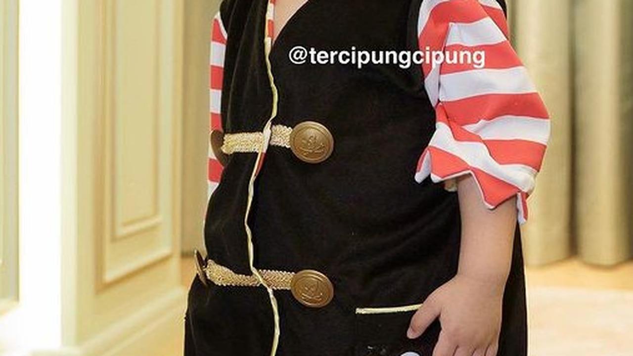 Gemas! Potret Lucu Rayyanza Pakai Kostum Bajak Laut, Netizen 'Nagita Banget Mukanya Mirip