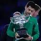 Novak Djokovic juara Australia Terbuka 2020. (AFP/Saeed Khan)