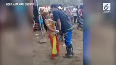Video joged erotis mendadak viral dan membuat resah warga Bali.