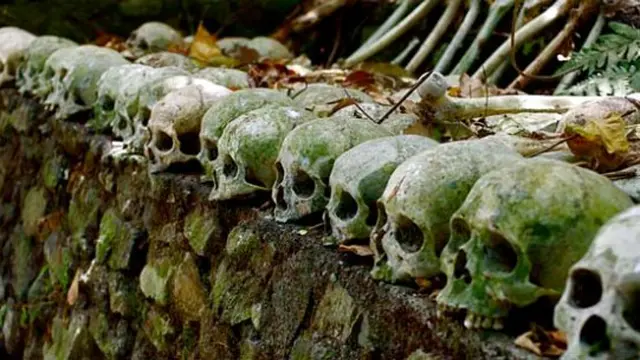 7 Pemakaman Paling Aneh di Dunia