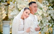 Sempat Disembunyikan, Ayu Ting Ting Akhirnya Ungggah Foto Bareng Muhammad Fardhana, Serasi Banget & Didoakan Lancar Sampai Hari Pernikahan