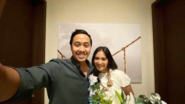 Anniversary Ke 3 Ini 6 Potret Caca Tengker Dan Suami Keliling Jakarta Tengah Malam Hot Liputan6 Com