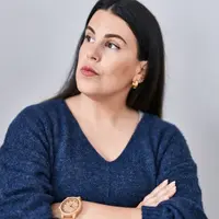 Ilustrasi Model Anting untuk Orang Gemuk (Credit: krakenimages.com/freepik)