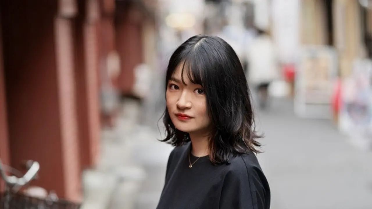 Ilustrasi Model Rambut Pendek Sebahu untuk Wajah Bulat (Credit: Freepik)