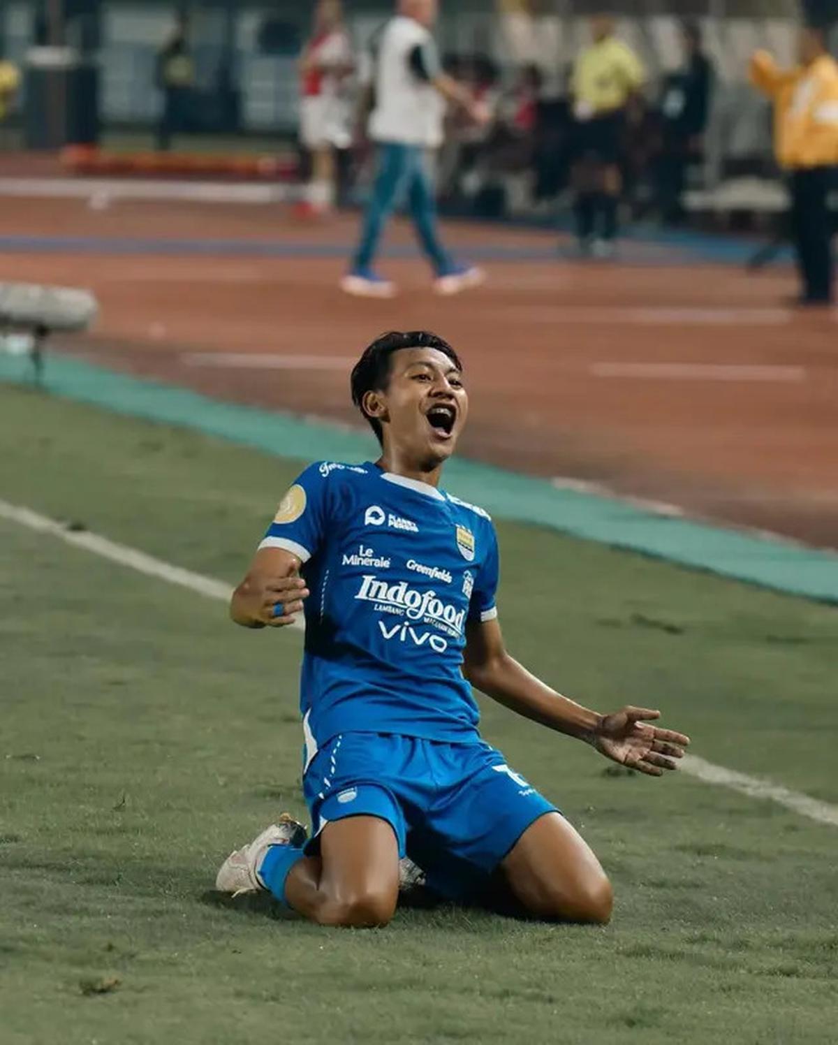 Jadi Local Hero, Persib Resmi Perpanjang Kontrak Beckham Putra hingga Tahun 2028