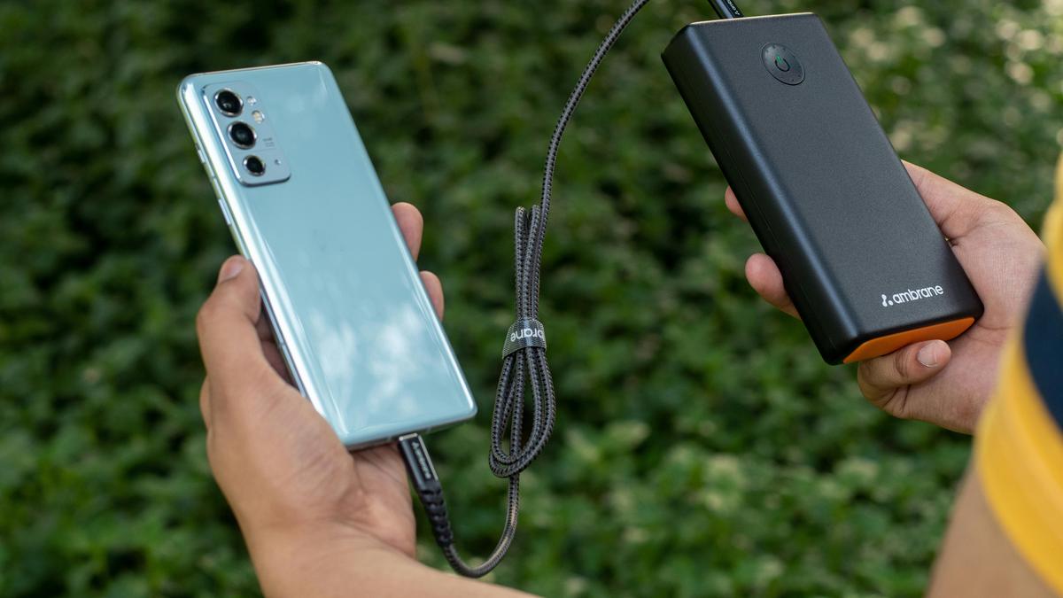 5 Merk Powerbank 10.000 mAh Terbaik di Harga Rp 100 Ribuan