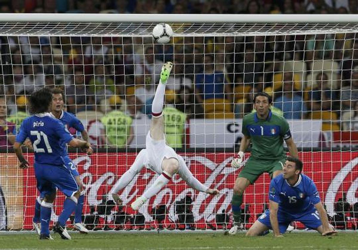  Skor kacamata Inggris-Italia berlanjut adu penalti