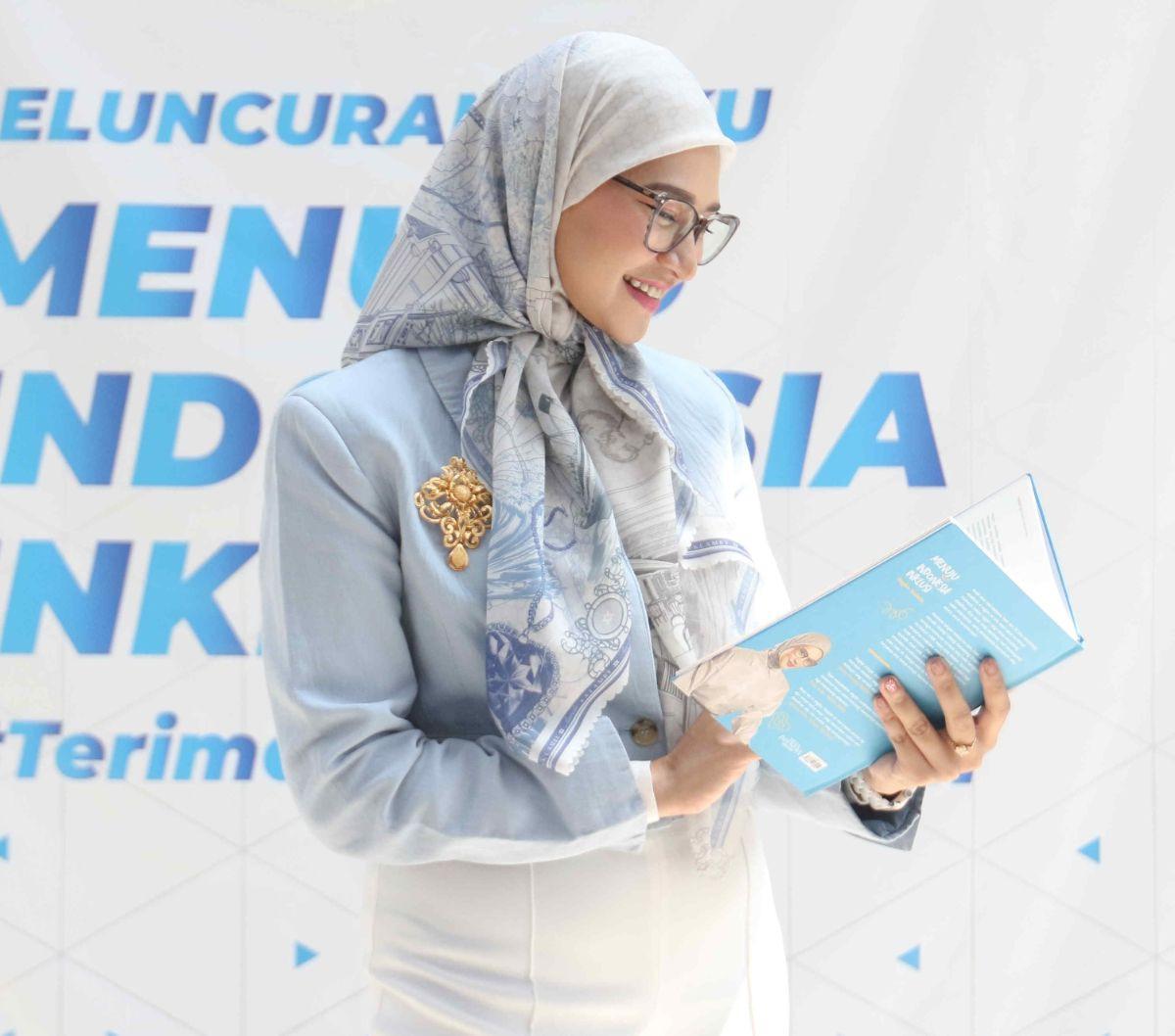 Staf Khusus Presiden Bidang Sosial, Angkie Yudistia meluncurkan buku keempatnya yang berjudul "Menuju Indonesia Inklusi" pada Jumat, 21 Juli 2023.