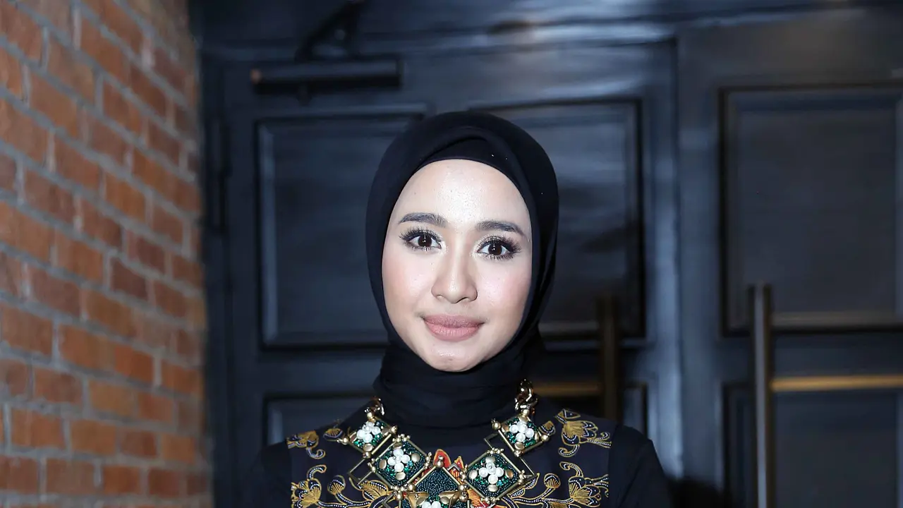 [Bintang] Laudya Cynthia Bella