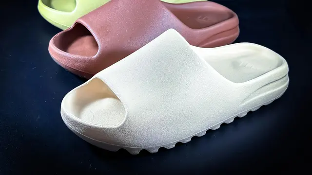 Sandal Rumah Favorit Ungkap Kepribadian