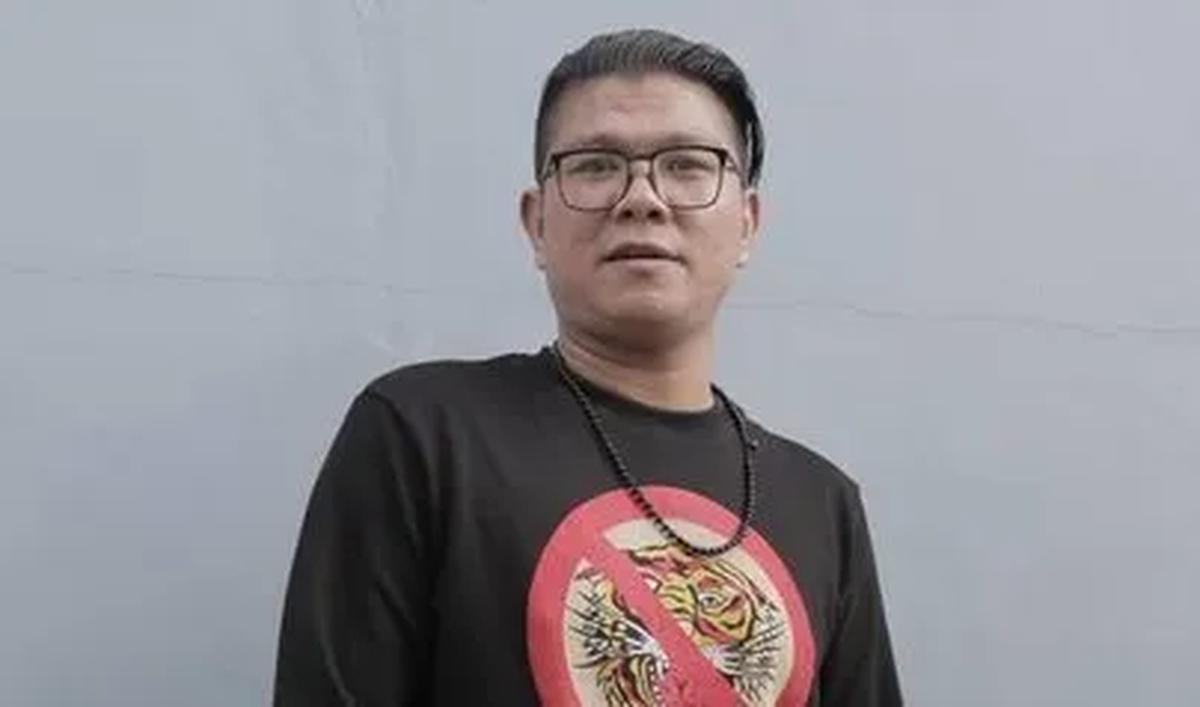 Saking kesalnya, Andika mengajak orang tua siswa yang memaki anaknya ke ring tinju.