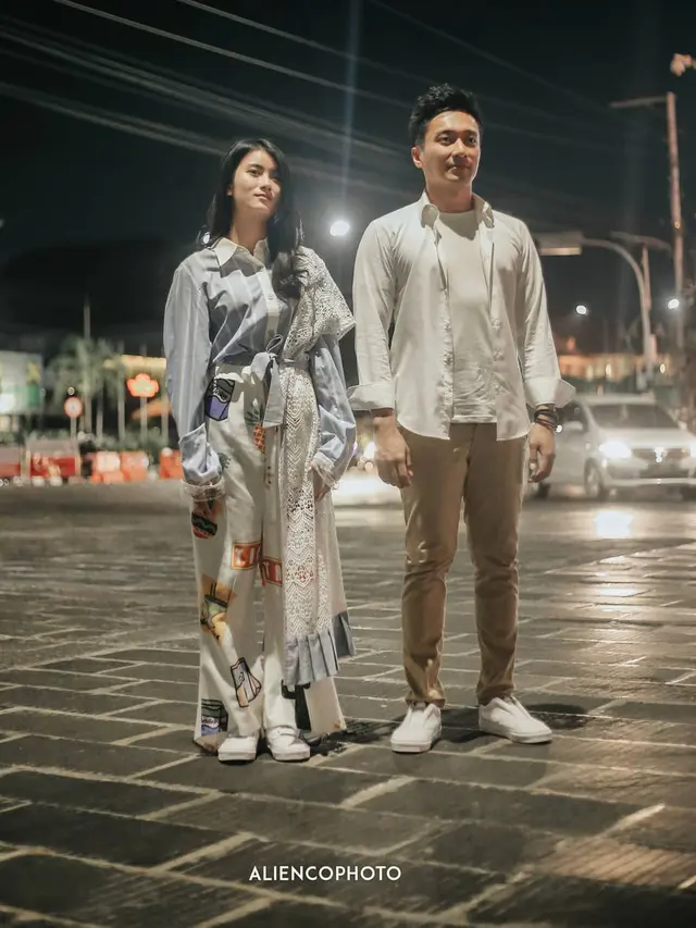 6 Momen Bintang FTV Ina Marika dan Rezca Syam Setelah Menikah, Semakin Lengket