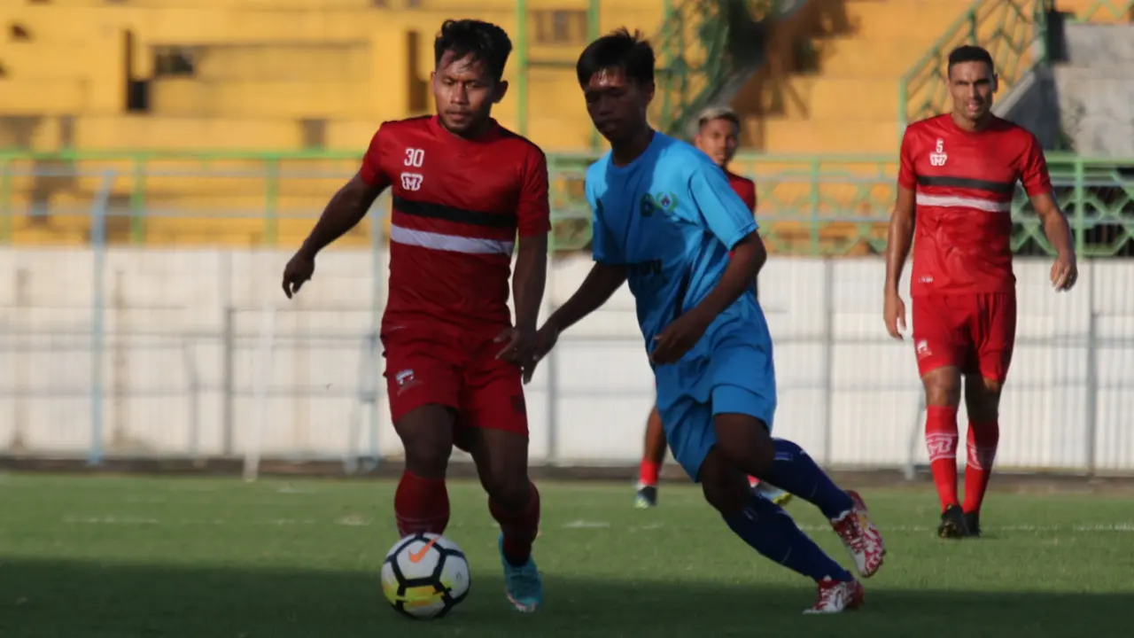 Winger Madura United, Andik Vermansah.