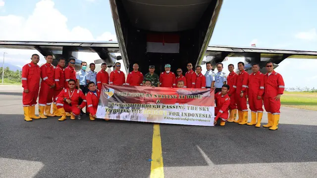 TNI menerbangkan Hercules ke Shanghai, China, untuk menjemput alat kesehatan terkait penanganan Covid-19 yang dibeli pemerintah