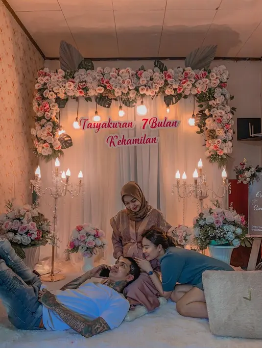 Young Lex (Instagram/eriskanakesya)