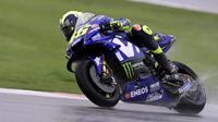Penampilan pembalap Movistar Yamaha, Valentino Rossi pada balapan MotoGP Valencia 2018. (JAVIER SORIANO / AFP)