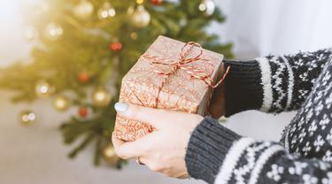 15 Ucapan Natal 2018 Yang Indah Dan Menyentuh Hati Cocok Dikirim Buat Orang Terkasih Lifestyle Liputan6 Com