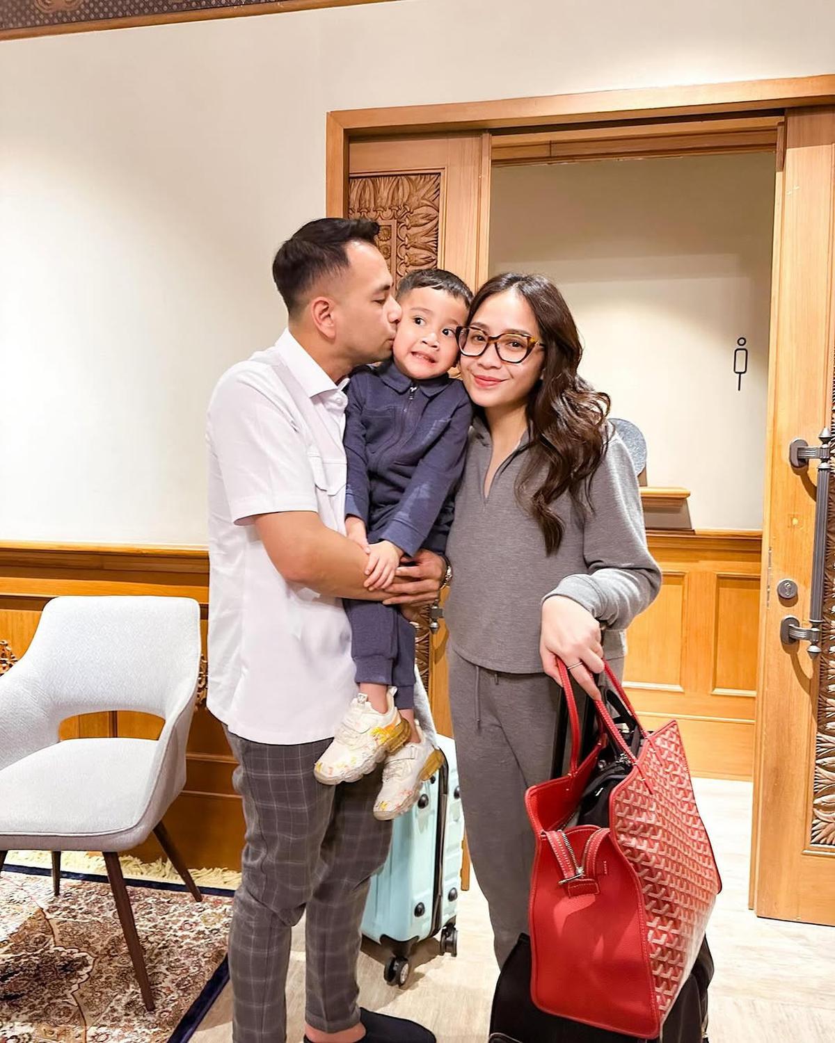 Raffi Ahmad Ditinggal Nagita Slavina dan Rayyanza ke Spanyol, Bakal Rayakan Ulang Tahun Terpisah?