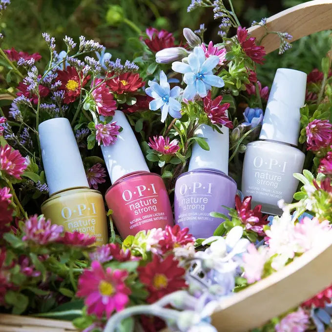 Pilihan Cat Kuku Alami Hadir dalam 30 Warna Terbaru