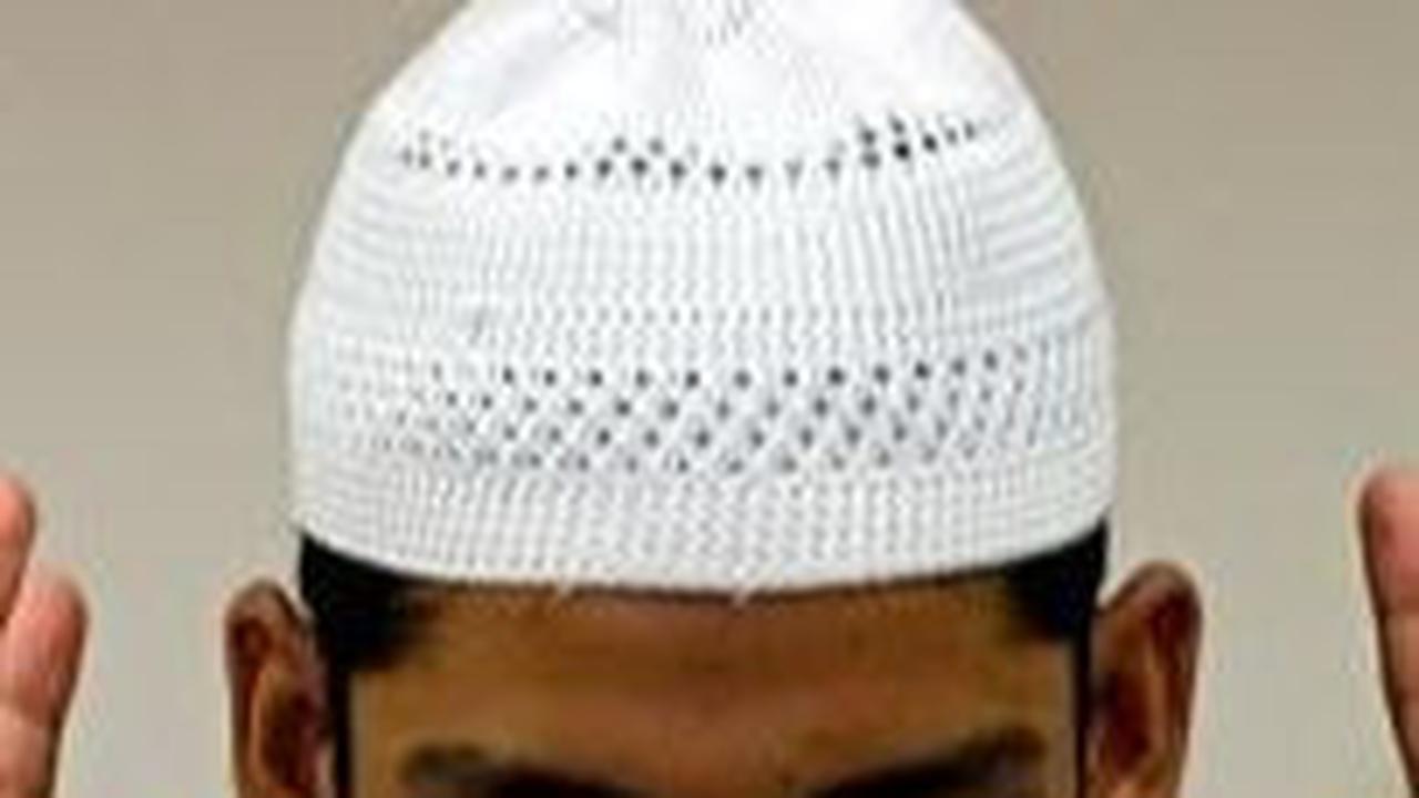 Niat Sholat Dzuhur Sendiri dan Berjamaah, Berikut Tata Cara dan Doanya
