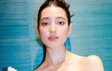7 Tampilan Menawan Ameera Khan Pacar Jefri Nichol dengan Outfit Putih, Fashionable Abis