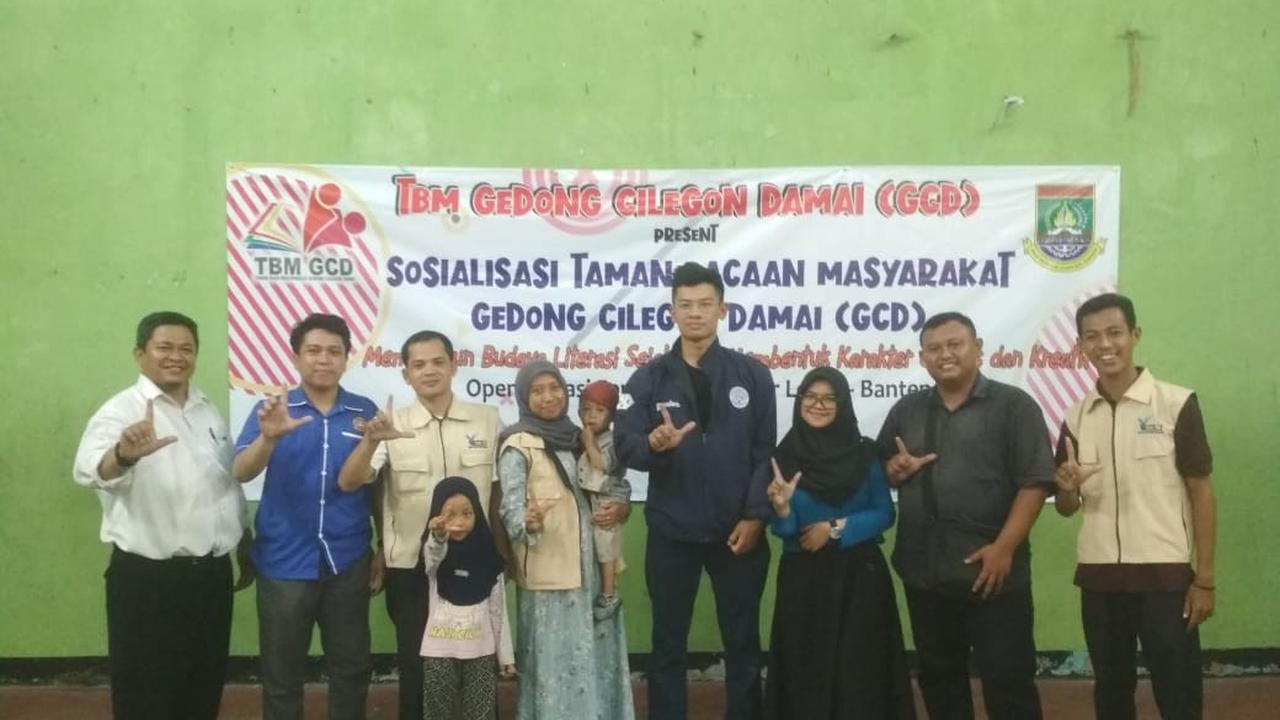 Pembukaaan dan persemian Taman Baca Masyarakat Gedong Cilegon Damai