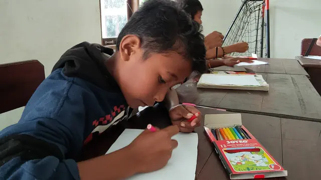 Peduli Pendidikan Indonesia, Joyko Salurkan Donasi untuk Lebih dari 500 Sekolah di Kupang