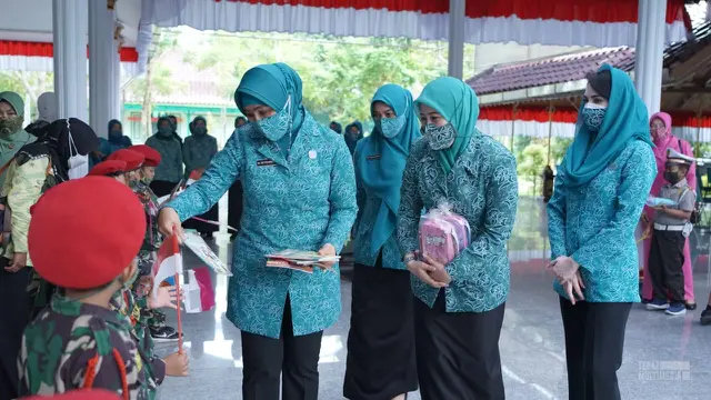 Ketua Umum TP PKK Tri Tito Karnavian