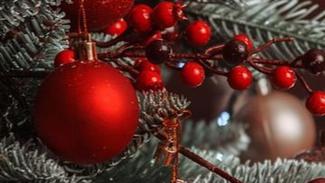Makna Warna Merah dan Hijau di Hari Natal, Perlu Diketahui