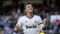 Hobi Dugem, Penyebab Madrid Jual Oezil