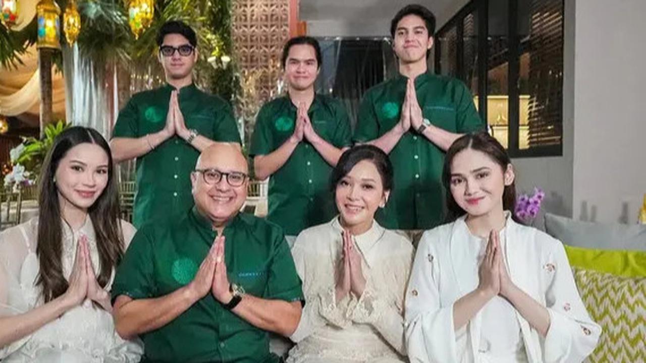 6 Potret Pasangan Artis Lebaran Bareng Keluarga Pacar, Didoakan Tahun Depan Jadi Pasangan Halal