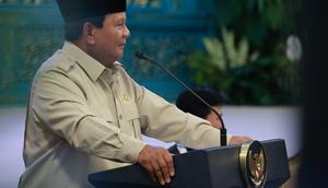 Presiden Republik Indonesia, Prabowo Subianto, memberikan sambutan dalam acara penyerahan bonus bagi atlet peraih medali SEA Games 33, yang digelar di Istana Negara, Kamis (8/1/2026).