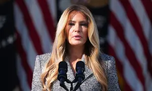 Ibu Negara Amerika Serikat Melania Trump berbicara di Rose Garden, Gedung Putih, Washington, pada 19 Oktober 2026. (Dok. AP Photo/Mark Schiefelbein, Arsip)