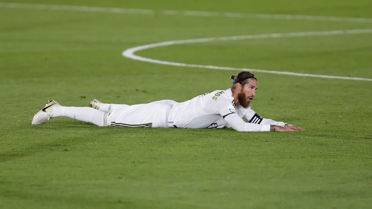 FOTO: Real Madrid Hajar Valencia 3-0, Benzema Cetak Dua Gol