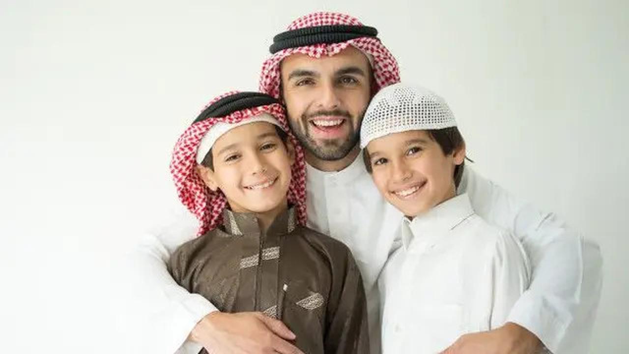 Orangtua Wajib Tahu! Begini Cara Mendidik Anak dalam Islam Menurut Tahapan Umur