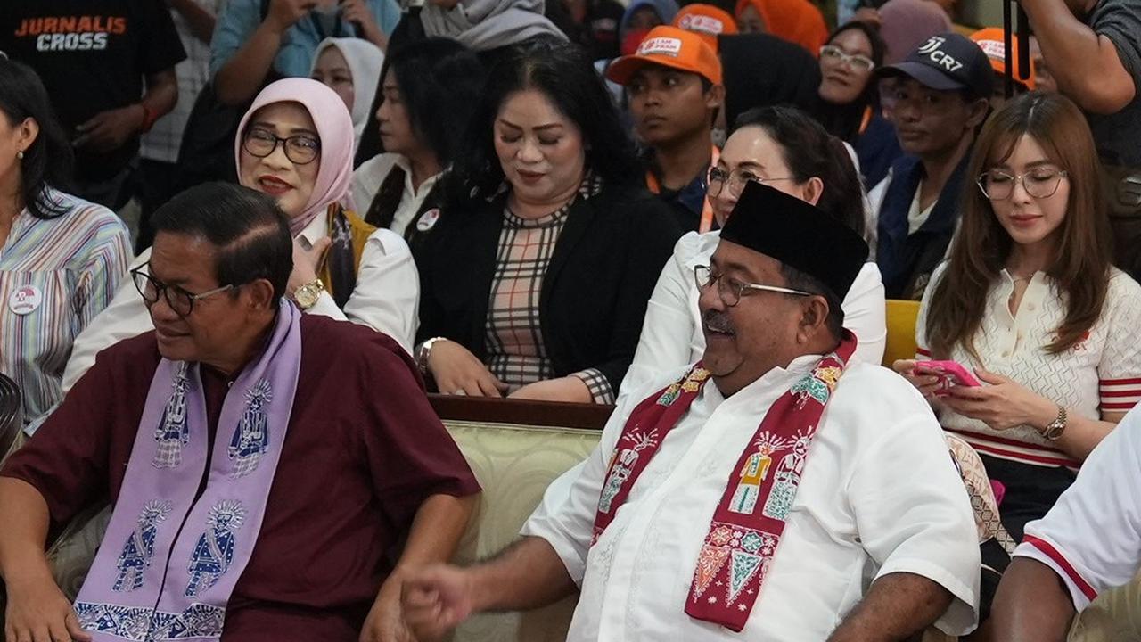 Relawan Bentukan LBP Deklarasikan Dukungan ke Pramono-Rano