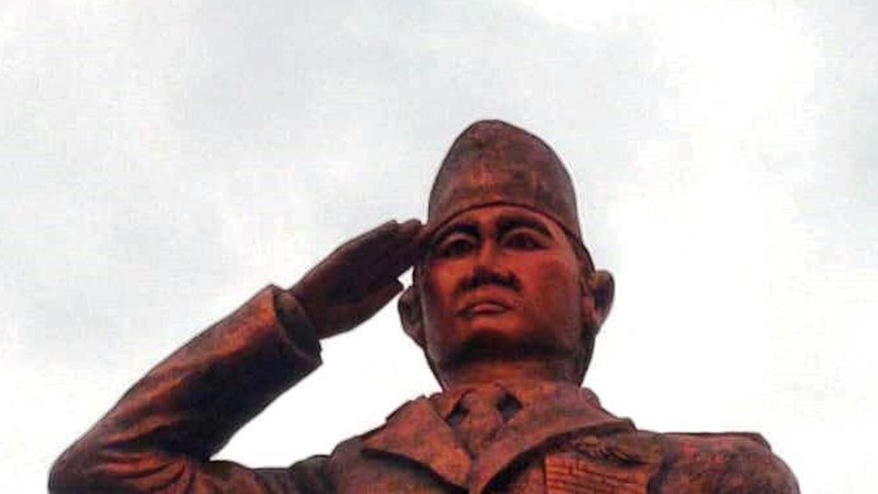Patung Bung Karno di Banyuasin Mendapat Kritikan dari Dewan Kesenian Sumsel, Ini Alasannya
