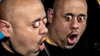 Peraih Rekor Dunia Mata Melotot Terbaru Ini Terlihat Seram (Sumber: Guinness World Records)