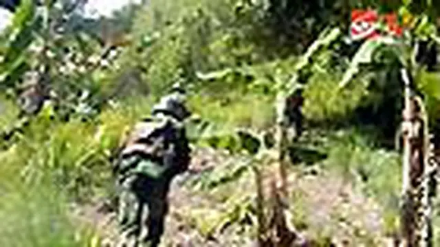 Dibantu TNI, Polisi Memburu Penembak di Abepura