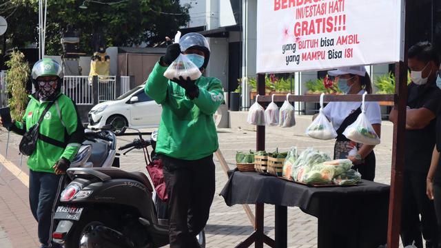 Gerakan Peduli Kemanusiaan Dari Kita untuk Kita