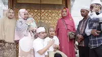 3 Potret Menggemaskan Anak Ustaz Solmed dan April Jasmine, Selalu Banjir Sorotan