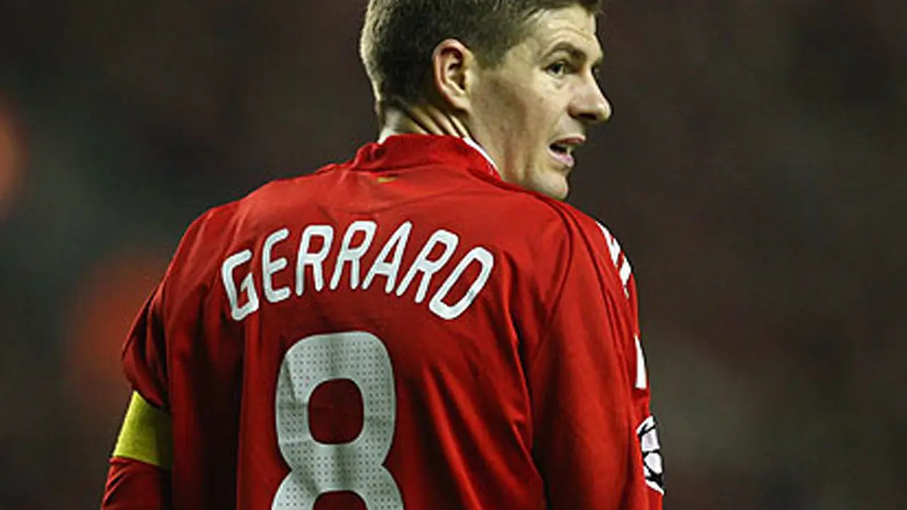 Pemain No. 8 yang Lebih Hebat Dari Steven Gerrard