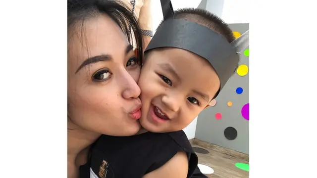 Beda Gaya 6 'Ratu' FTV Saat Asuh Anak, Jadi Ibu Idaman