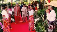 Iriana Jokowi Bersanggul Saat Temani Pendamping Negara ASEAN Jalan-Jalan di Labuan Bajo (Tangkapan Layar Instagram/jokowi)