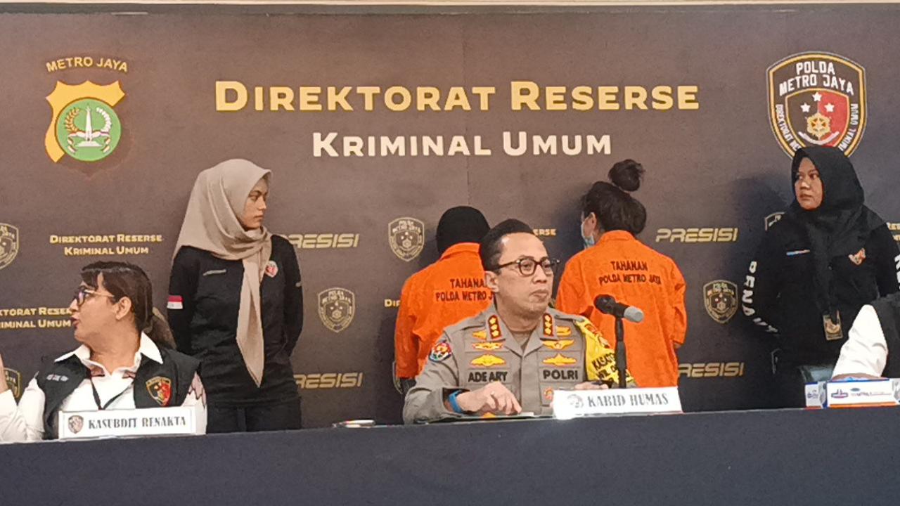 Modus Sarjana Perikanan Ampuh Hilangkan Bopeng Wajah Pakai Derma Roller Patok Harga Rp15 Juta per Sesi