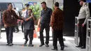 Kader Partai Perindo Kab Bengkulu Selatan, Juhari tiba di gedung KPK, Jakarta, Rabu (16/5). Jukak terjaring OTT bersama Bupati Bengkulu Selatan Dirwan Mahmud beserta isteri Muda Dirwan Mahmud, Heni dan Kasi Dinkes Wati. (Merdeka.com/Dwi Narwoko)