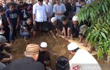 Rektor UHO Prof. Armid Dimakamkan di Punggolaka, Sempat Bugar di Dies Natalis UHO Ke-44 Sebelum Wafat Mendadak
