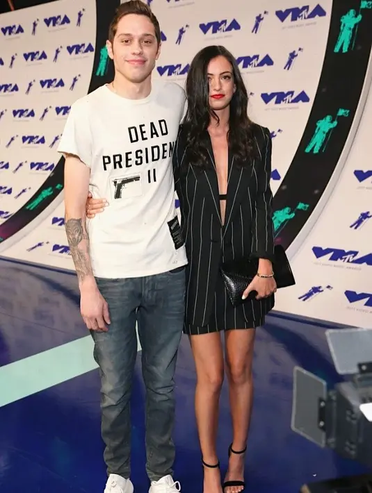 Sementara Pete pun baru saja putus dari Cazzie David minggu lalu usai dua tahun pacaran. (instagram/cazziedavid)