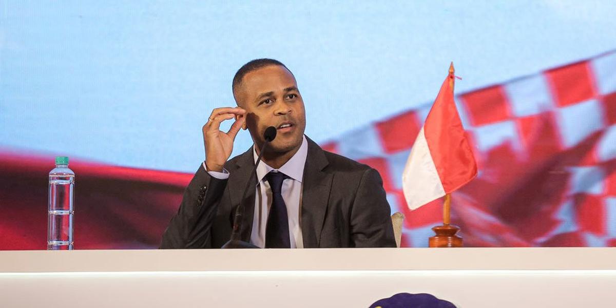 Patrick Kluivert Beberkan Jadwal Berkumpul Pemain Timnas Indonesia untuk Melawan Australia dan Bahrain